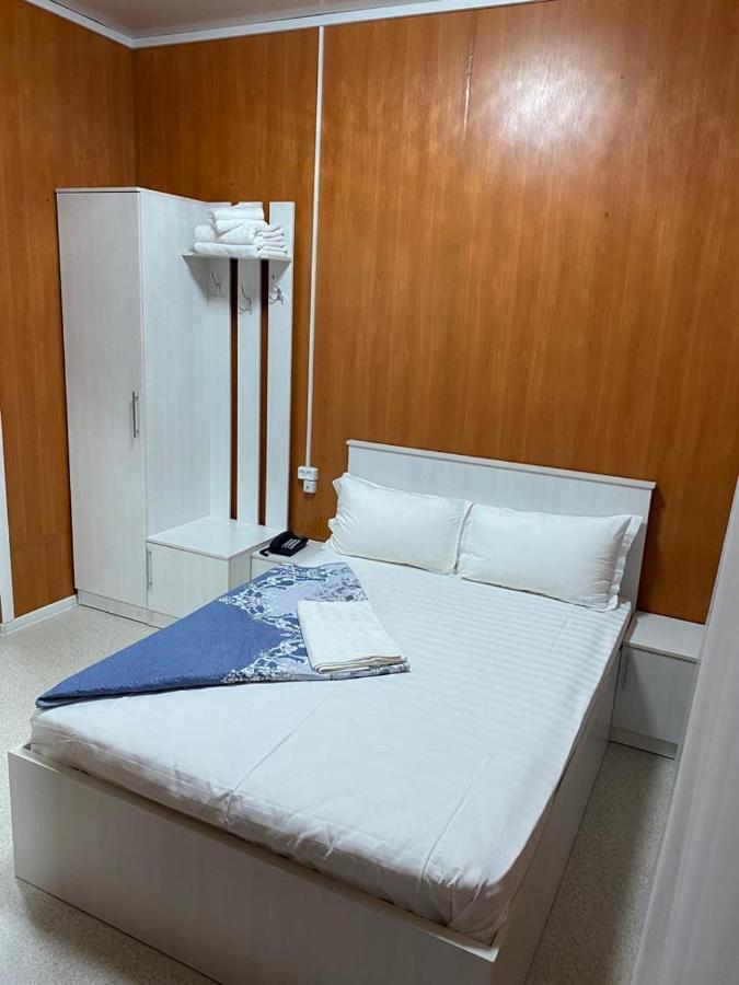 Bal-Meyir Hotel Alma-Ata Buitenkant foto